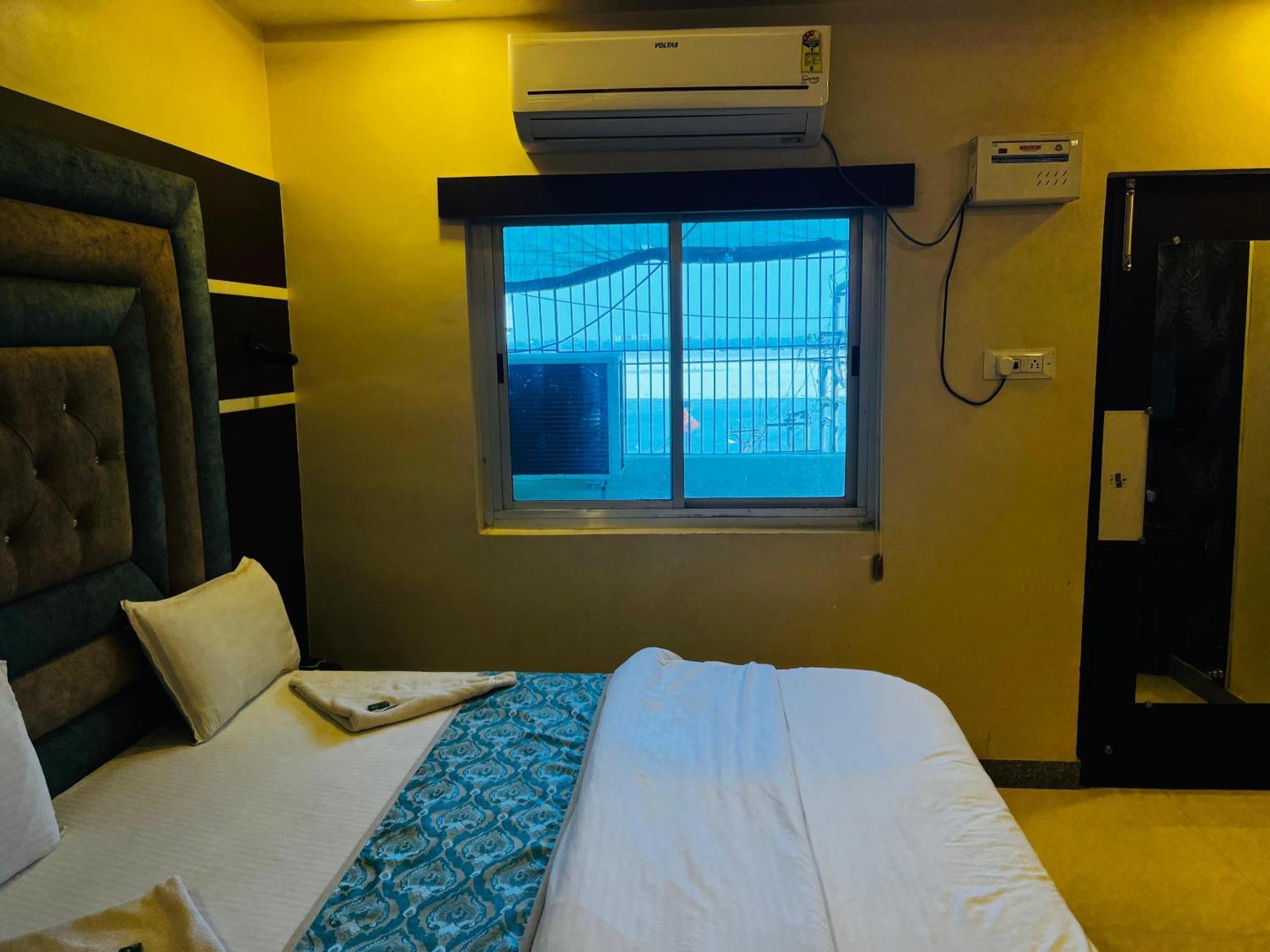 Ks Paying Guest House Varanasi Ngoại thất bức ảnh