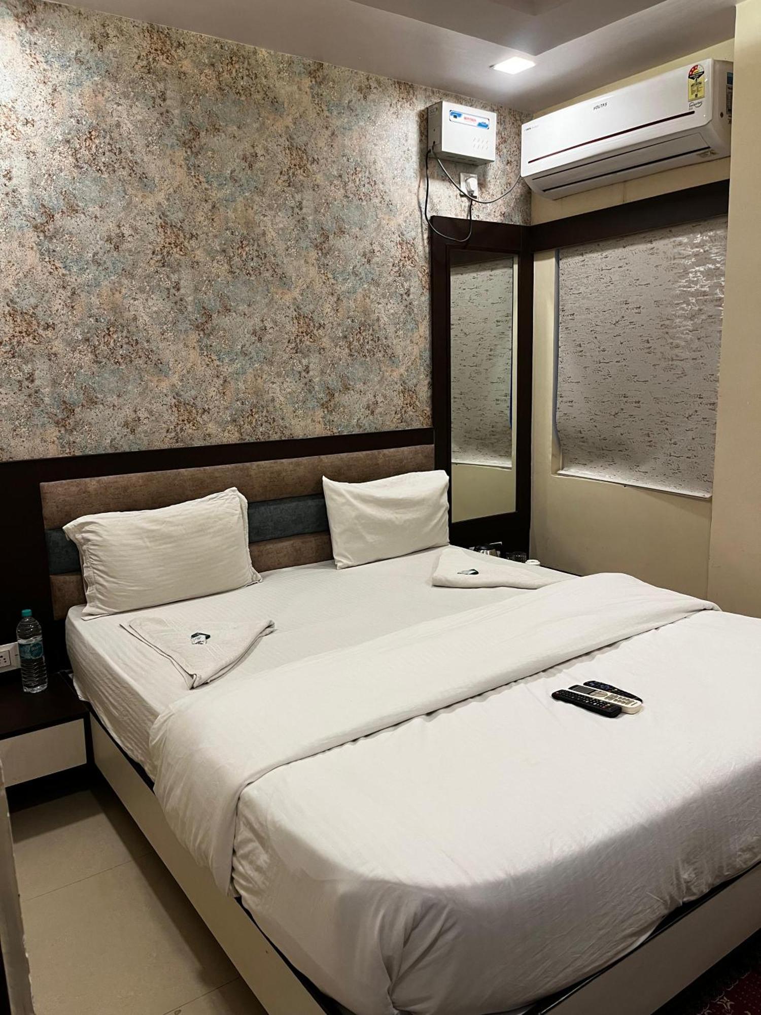 Ks Paying Guest House Varanasi Ngoại thất bức ảnh