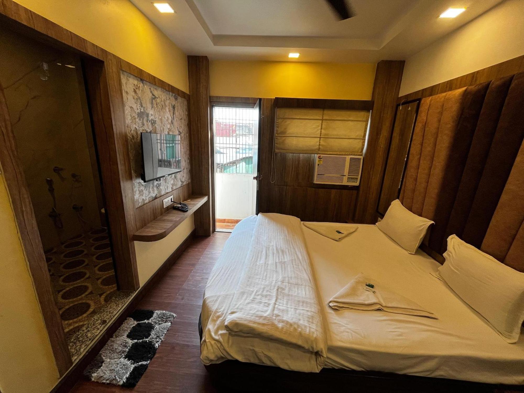 Ks Paying Guest House Varanasi Ngoại thất bức ảnh