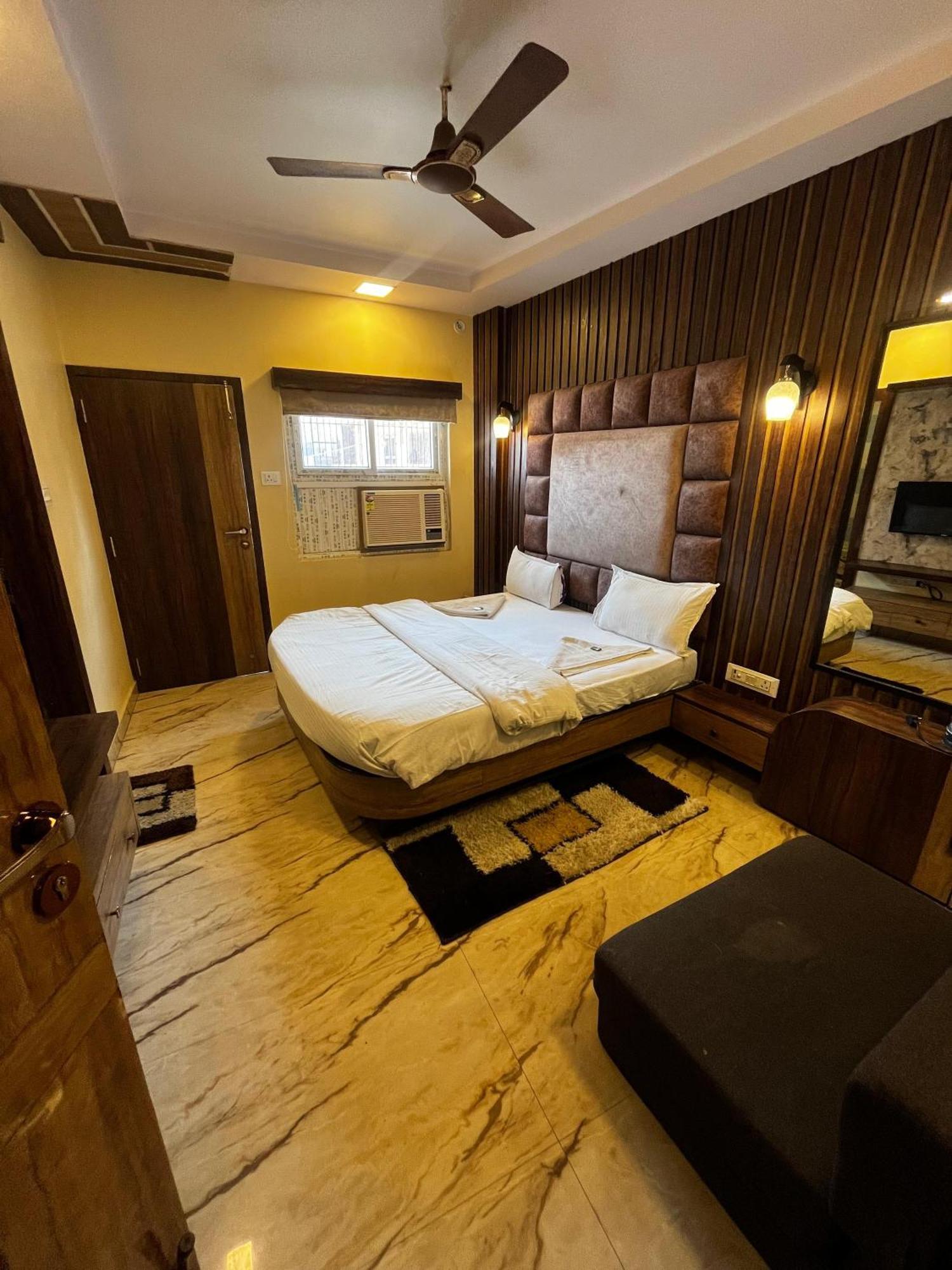 Ks Paying Guest House Varanasi Ngoại thất bức ảnh